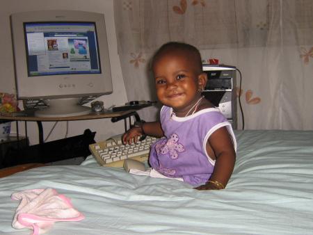 mon b�b����������������!!! elle est mignone non? machaallah